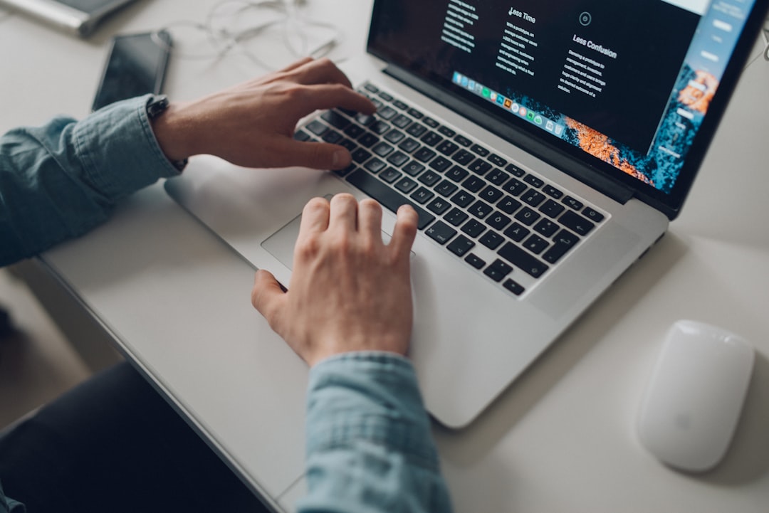 Jak wykryć, na jakim motywie i wtyczkach działa strona WordPress?