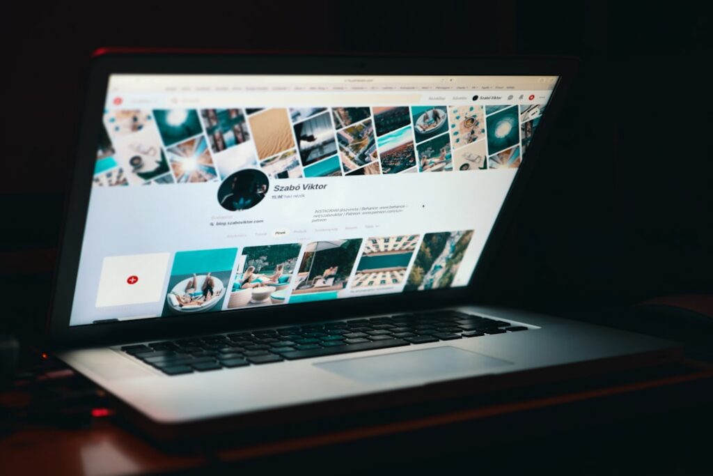 Strona internetowa dla fotowoltaiki – jak odsiać przypadkowe zapytania i zbierać lepsze leady?