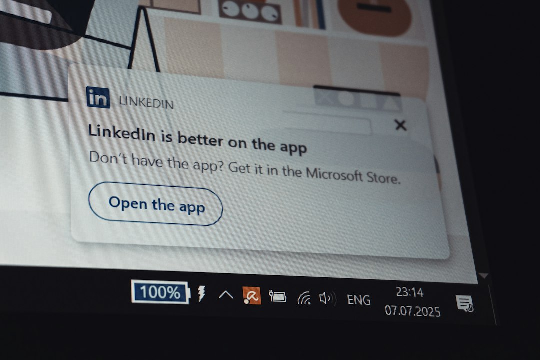 Umowa opieki WordPress – co powinna zawierać, aby firma nie została bez pomocy przy awarii